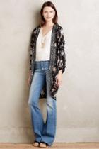 Tolani Midmay Kimono