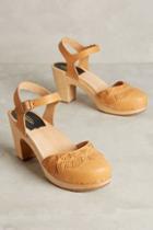 Swedish Hasbeens Fringy Clogs Beige
