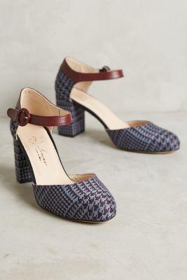 Lenora Adele Pumps