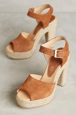 Andre Assous Sasha Heels Cuero