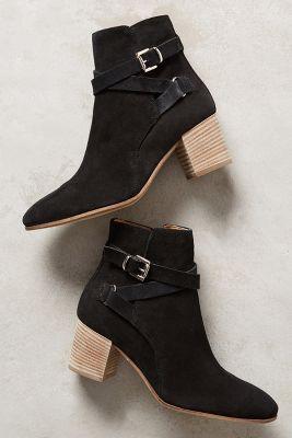 Alba Moda Natural Booties Black