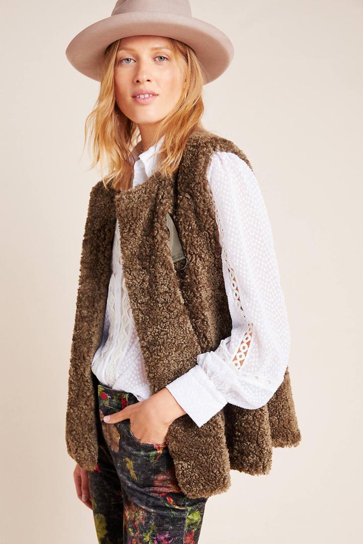 Akemi + Kin Alonna Teddy Vest