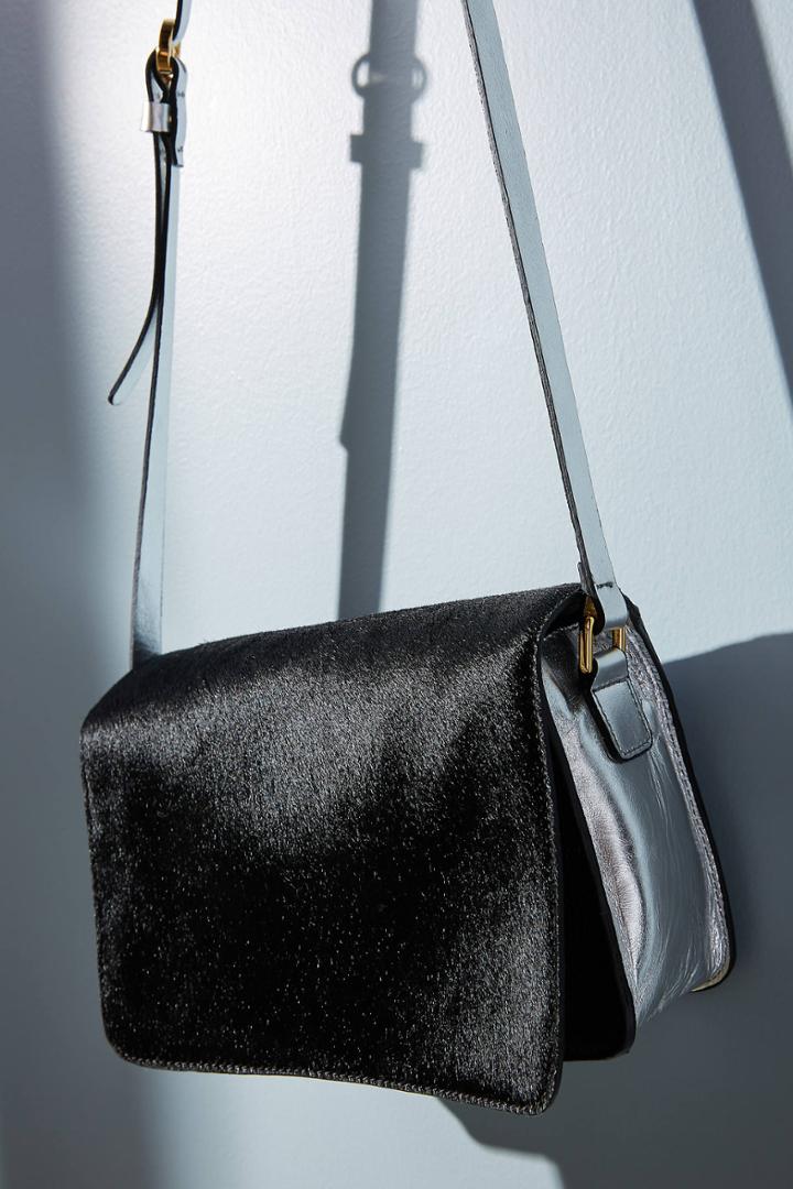Neuville Rosa Clutch