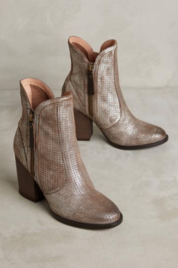 Seychelles Around The World Boots