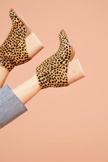 Ceri Hoover Benson Boots