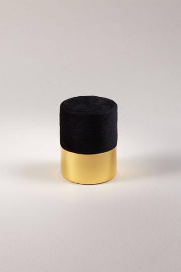 Esselle Velvet Ring Box