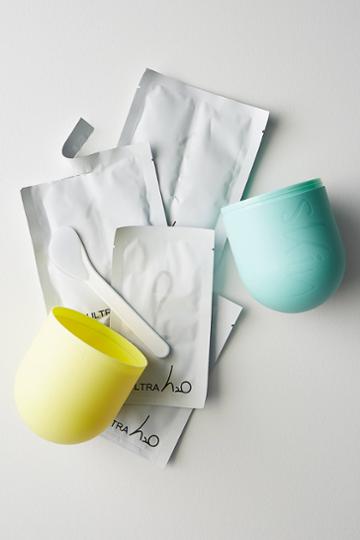 Peach & Lily Ultra H2o Modeling Mask