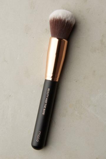 M.o.t.d Beauty And The Base Brush
