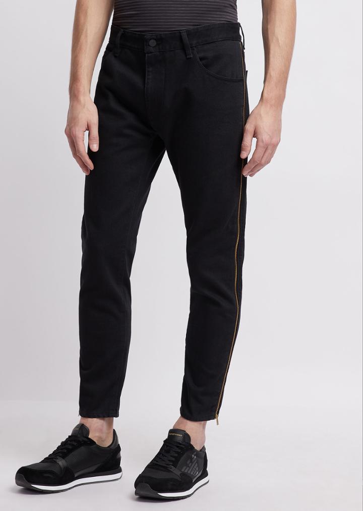 Emporio Armani Loose Jeans - Item 42741498