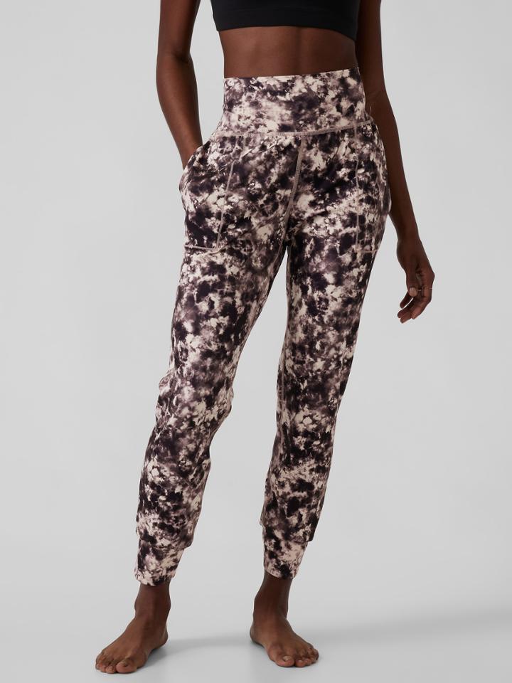 Salutation Printed Jogger