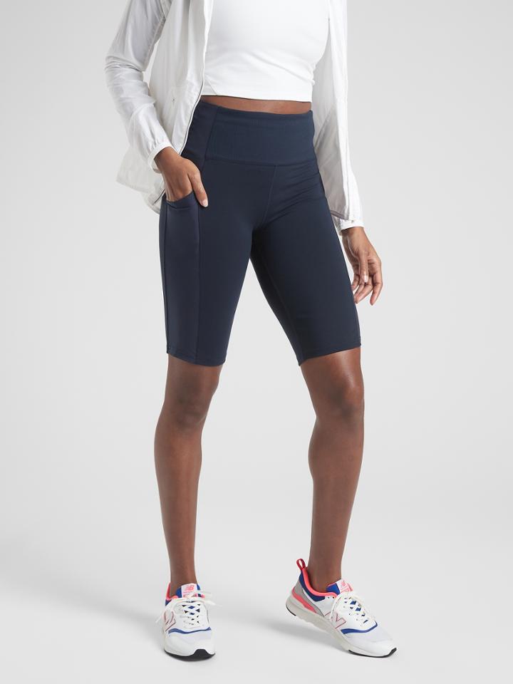 Excursion Hybrid 11 Short