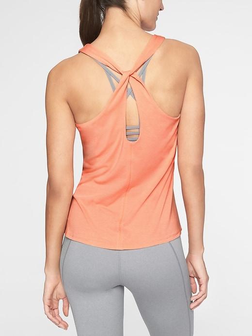 Athleta Womens Essence Cross Back Tank Peachy Keen Size M