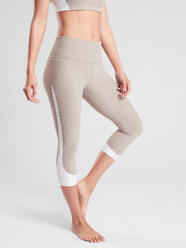 Elation Scallop Capri