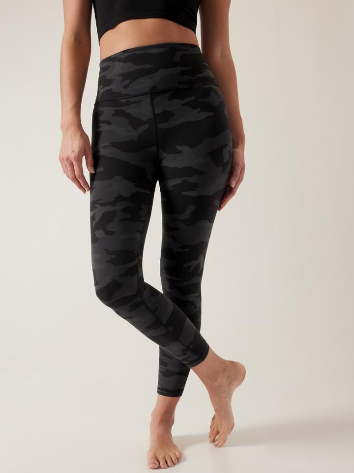 Elation Camo 7/8 Leggings
