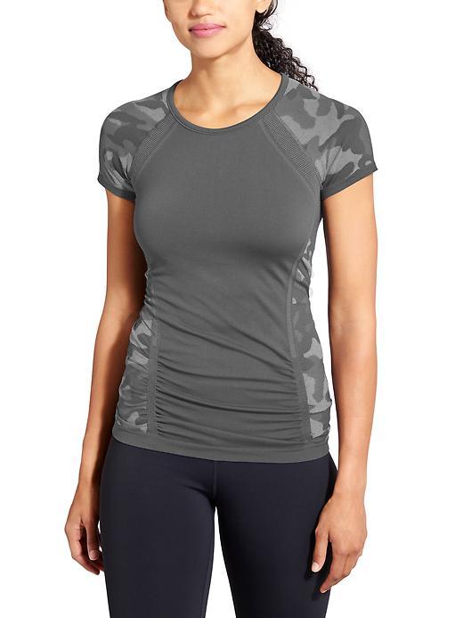 Athleta Womens Camo Fastest Track Tee Size L - Cobblestone Grey