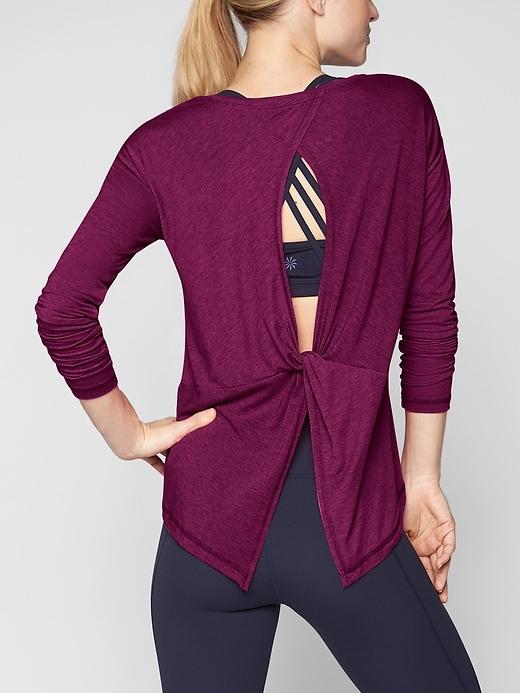 Athleta Womens Essence Twist Long Sleeve Exotic Fuchsia Size Xxs