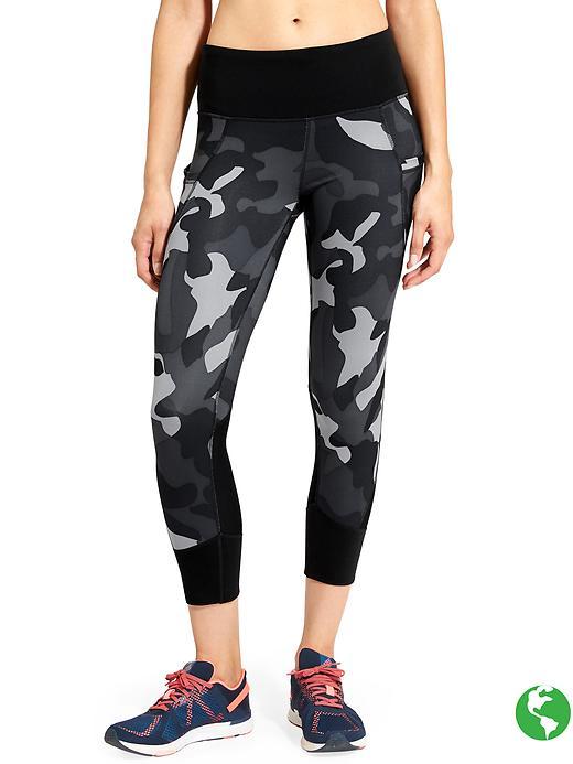 Athleta Womens Camo Relay Capri 2.0 Size M Tall - Black