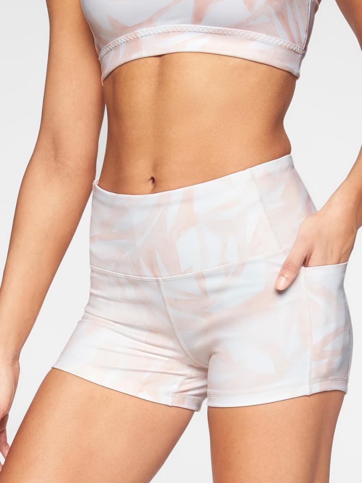 Fearless Swirl Shortie