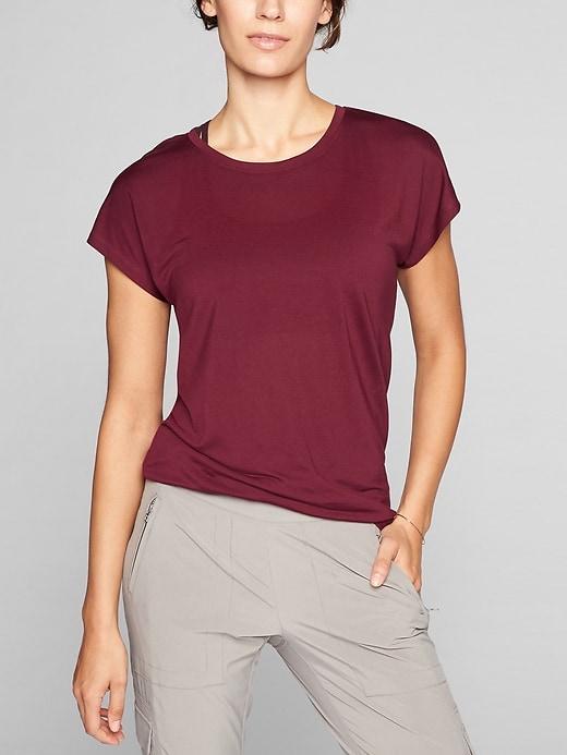 Athleta Womens Valencia Tee Bell Burgundy Size Xxs