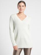 Teton V -neck Sweater