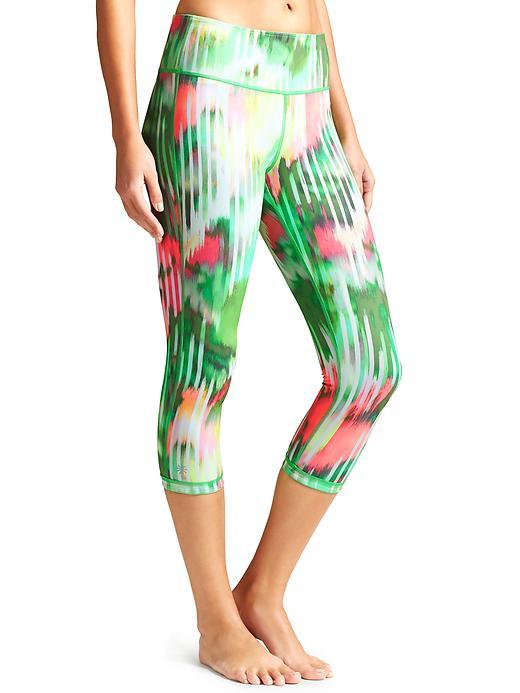 Athleta Womens Wailea Chaturanga Capri Size L - Multi