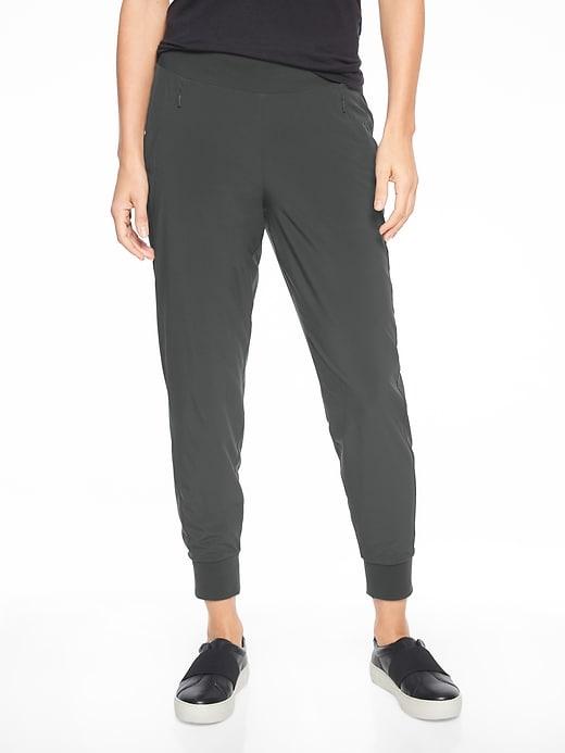 Athleta flux jogger deals