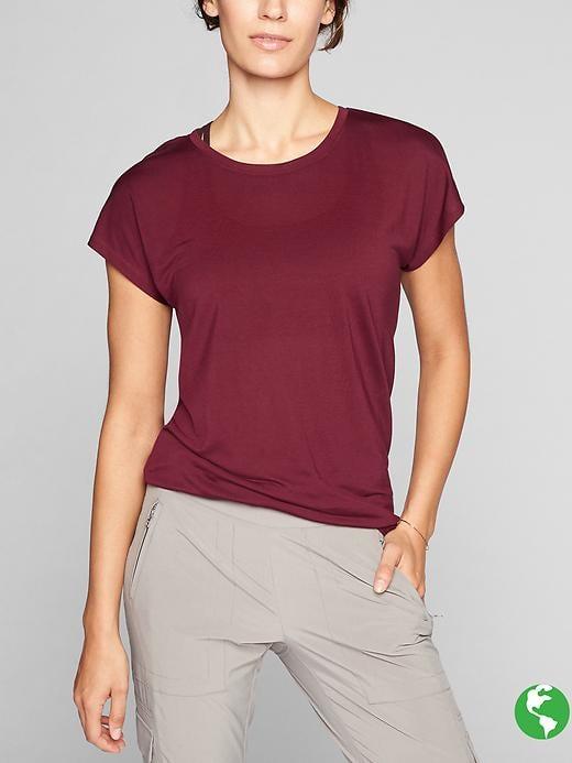 Athleta Womens Valencia Tee Size L Tall - Bell Burgundy