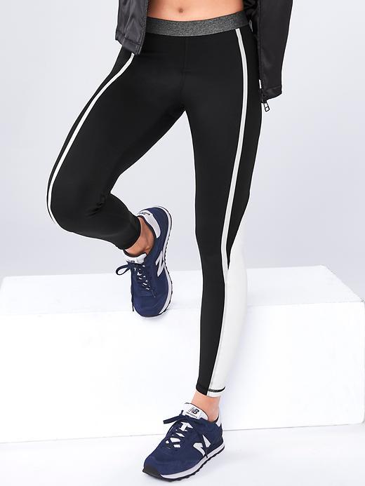 Athleta Womens Merge Tight Size L - Black Colorblock