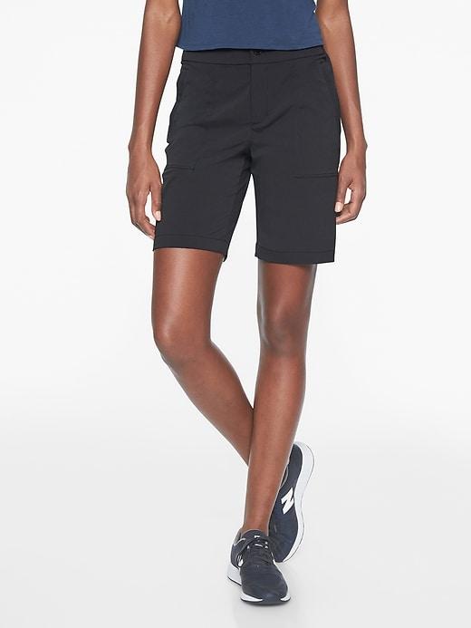 Athleta Womens Trekkie Bermuda 2.0 Black Size 6