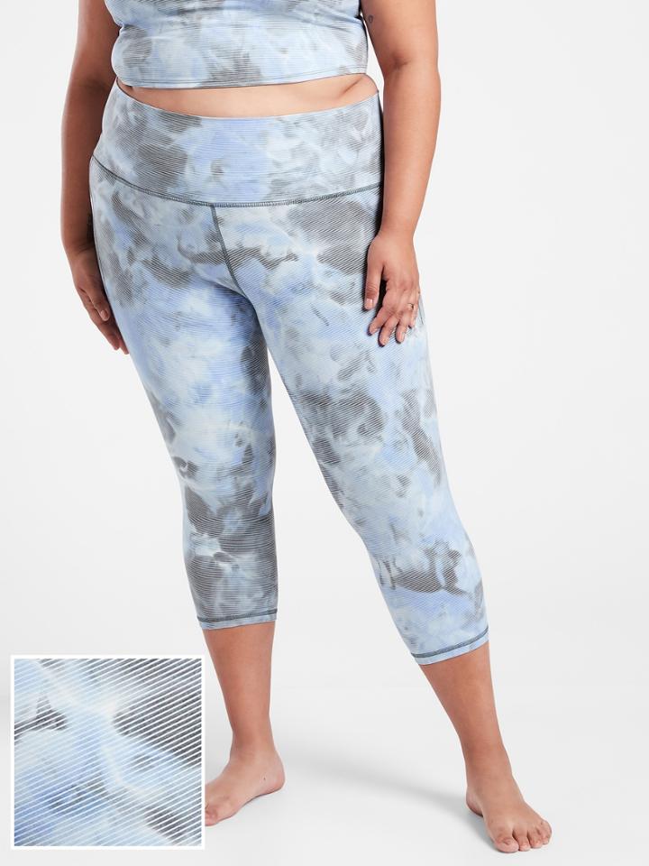 Salutation Stash Pocket Textured Capri