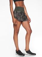 Athleta Womens Run Free Printed Short 3.5 Inches Green Camo Size M