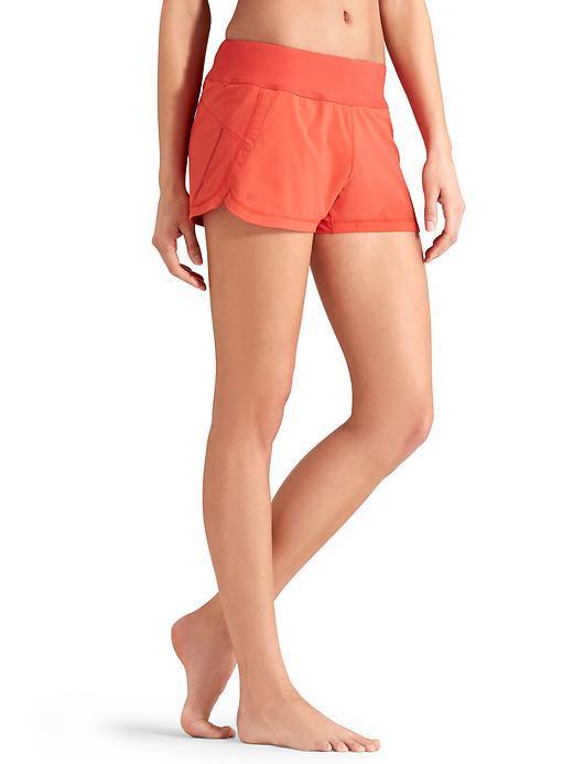 Athleta Pulse Short - Fire Red