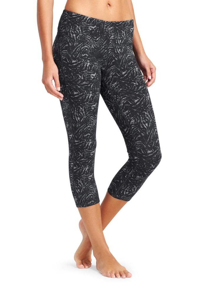 Zebra Chaturanga Capri