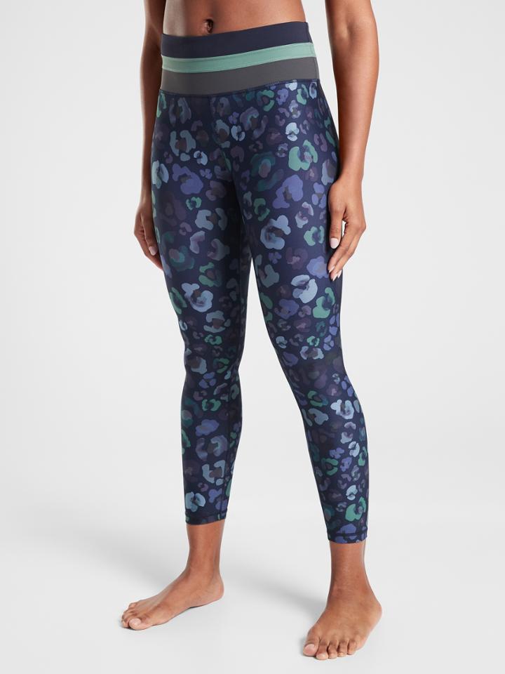 Elation Abstract 7/8 Leggings In Powervita