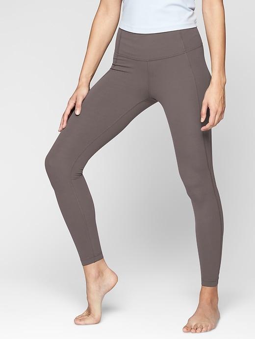 Salutation Tight In Powervita