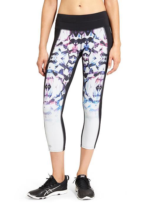 Athleta Womens Disco Geo Sonar Capri Size L - Multi