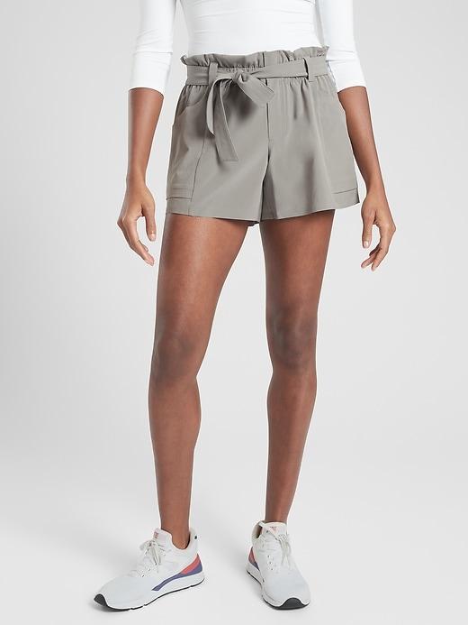 Skyline Short