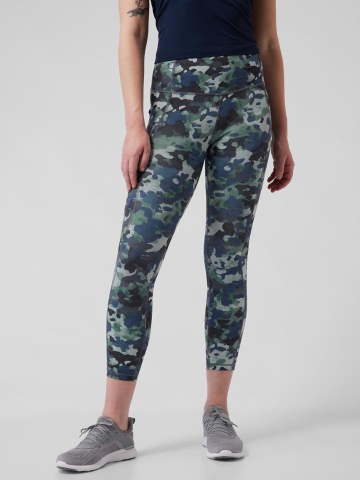 Ultimate Stash 7/8 Leggings
