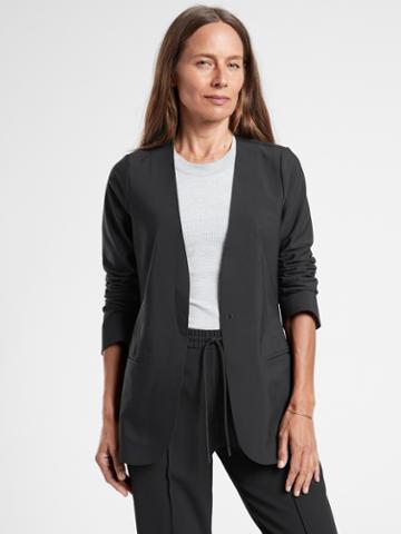 Avenue Blazer