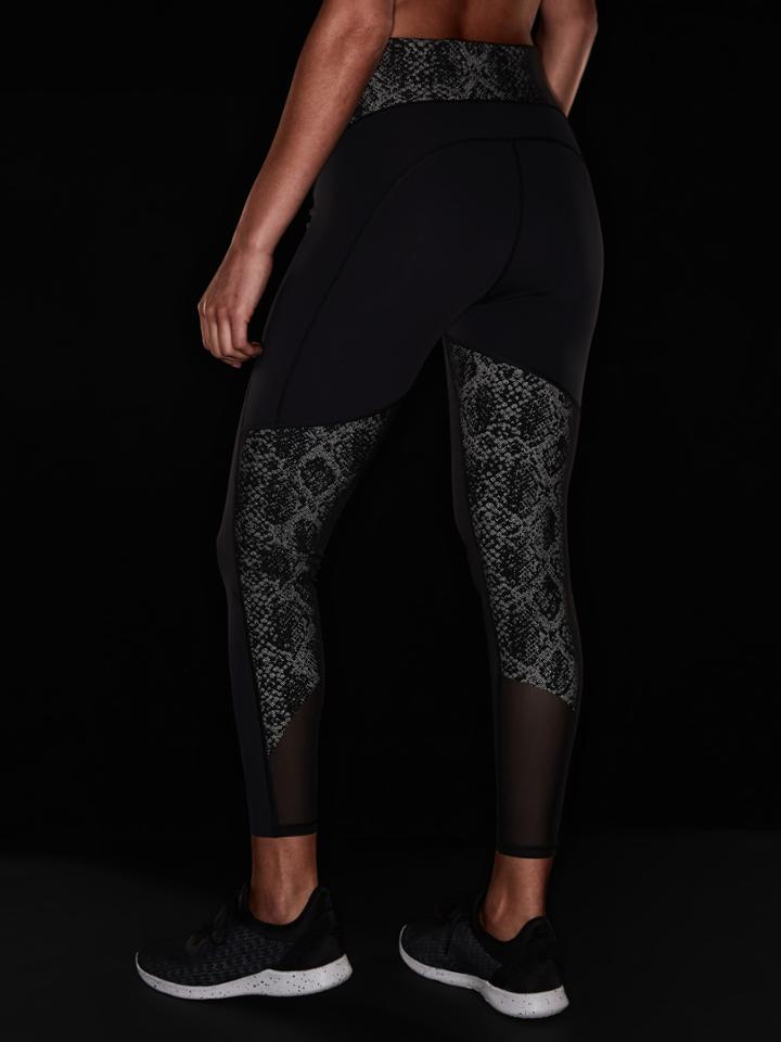 Stay Fly Reflective 7/8 Leggings