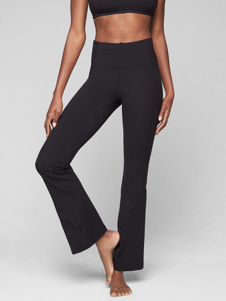 Salutation Pant In Powervita