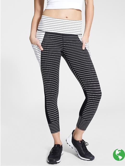 Athleta Womens Stripe Relay Capri 2.0 Black/white Size S