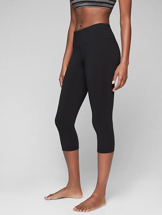 Athleta Womens High Rise Chaturanga Capri Size Xs - Black