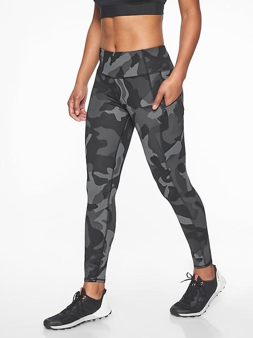 Athleta Womens Camo Contender 7/8 Tight Black Size M