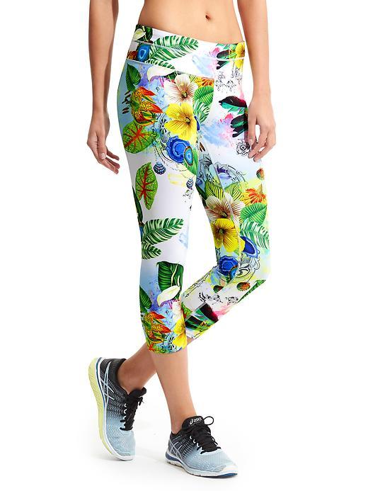 Athleta Womens Tropical Sonar Capri Size M - White