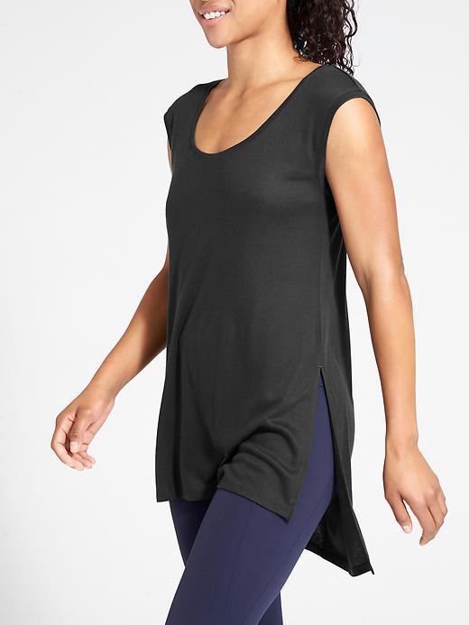 Athleta Womens Peaceful Tunic Tee Size L - Black