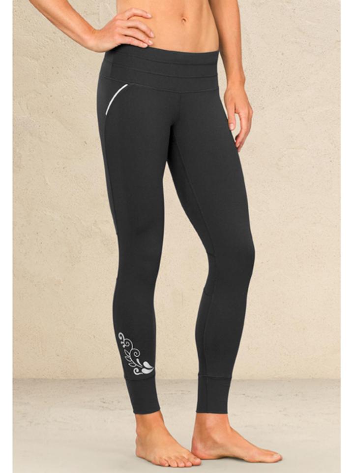 Reflective Relay Tight