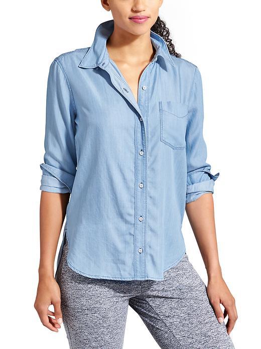 Athleta Womens Bootjack Chambray Shirt Size L Petite - Chambray