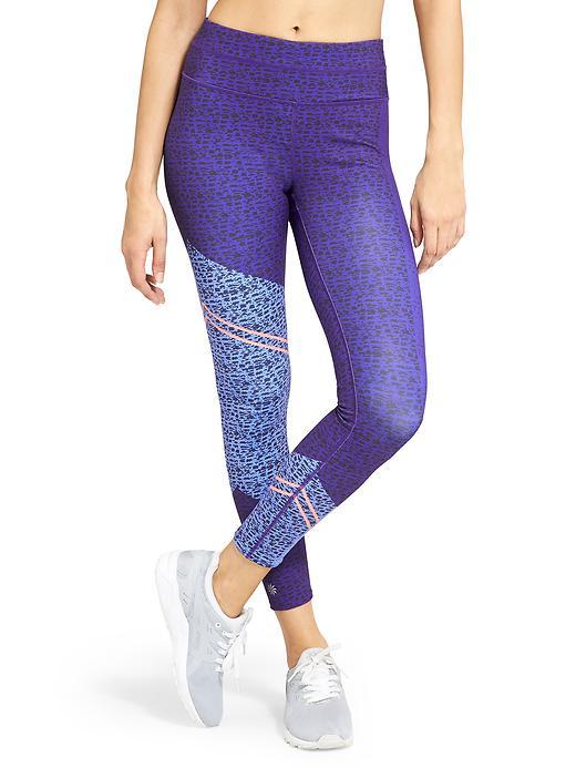 Athleta Womens Asym Camo Sonar 7/8 Tight Size L Petite - Multi