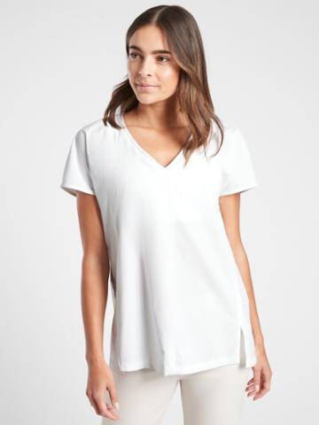 Boulevard V-neck Tee
